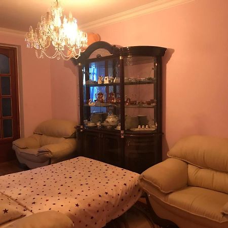 Mini Hotel Amra Пицунда Экстерьер фото