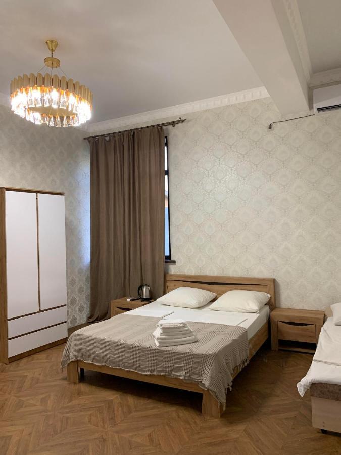 Mini Hotel Amra Пицунда Экстерьер фото
